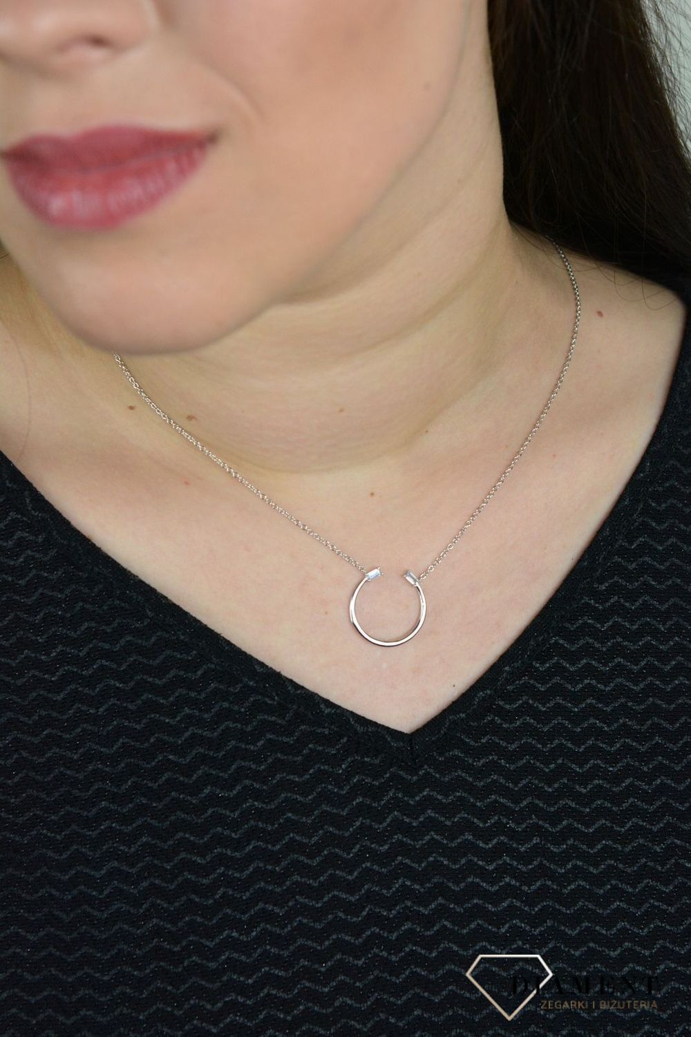 Złoty naszyjnik celebrytka niepełne kółko GR C19.jpg